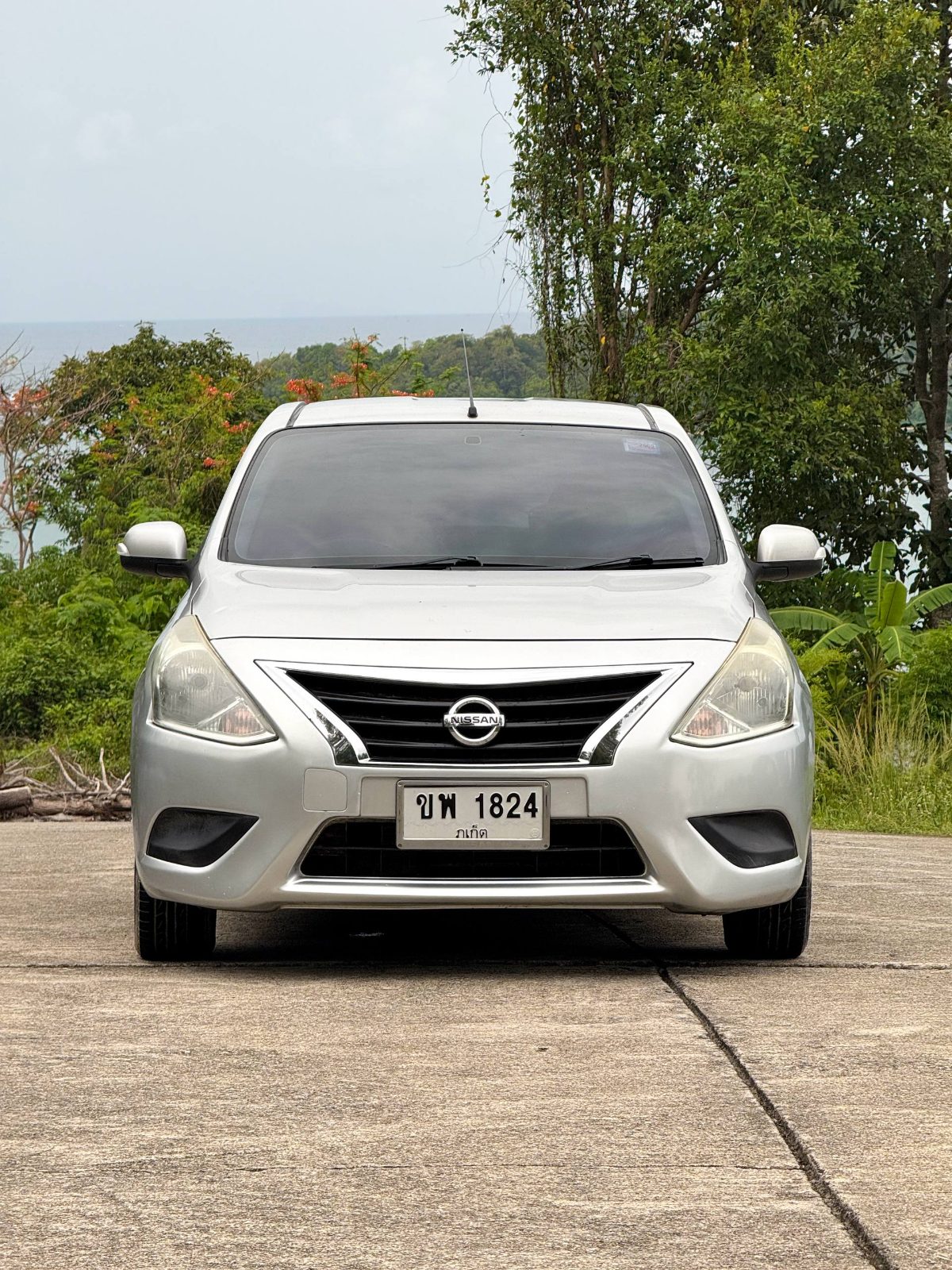 Nissan Almera — photo 2