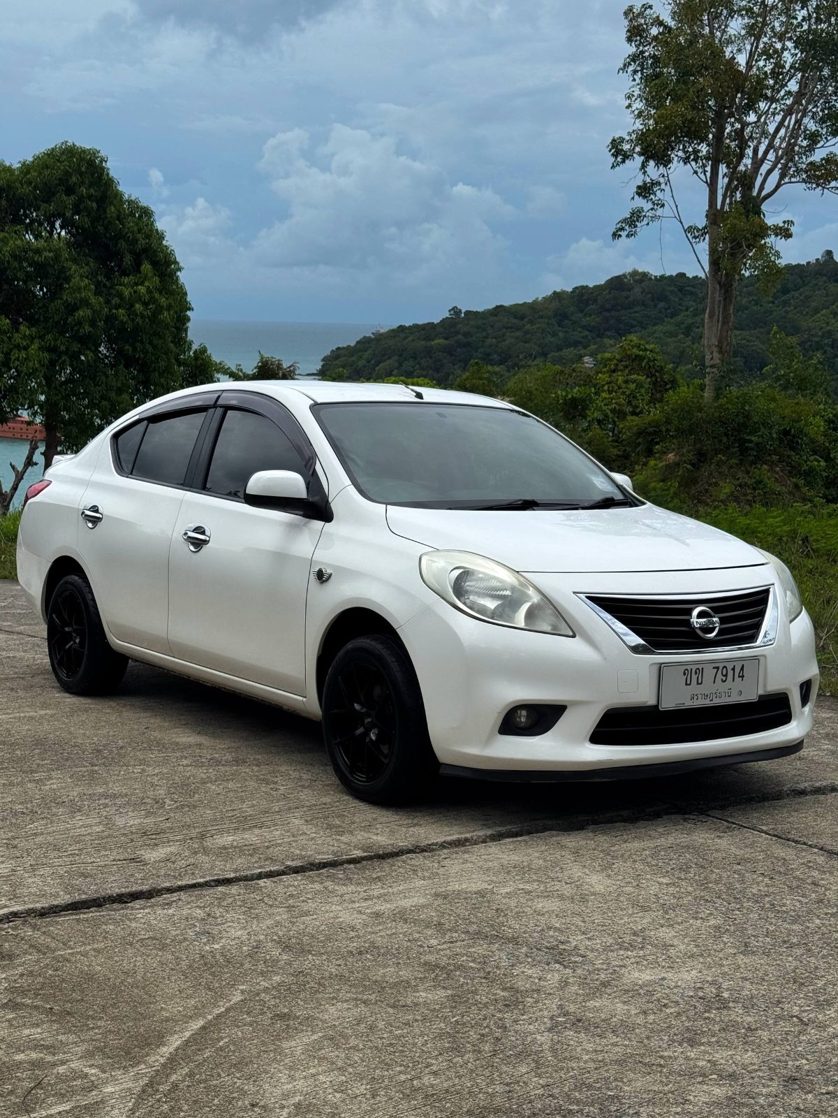 Nissan Almera в аренду на Пхукете