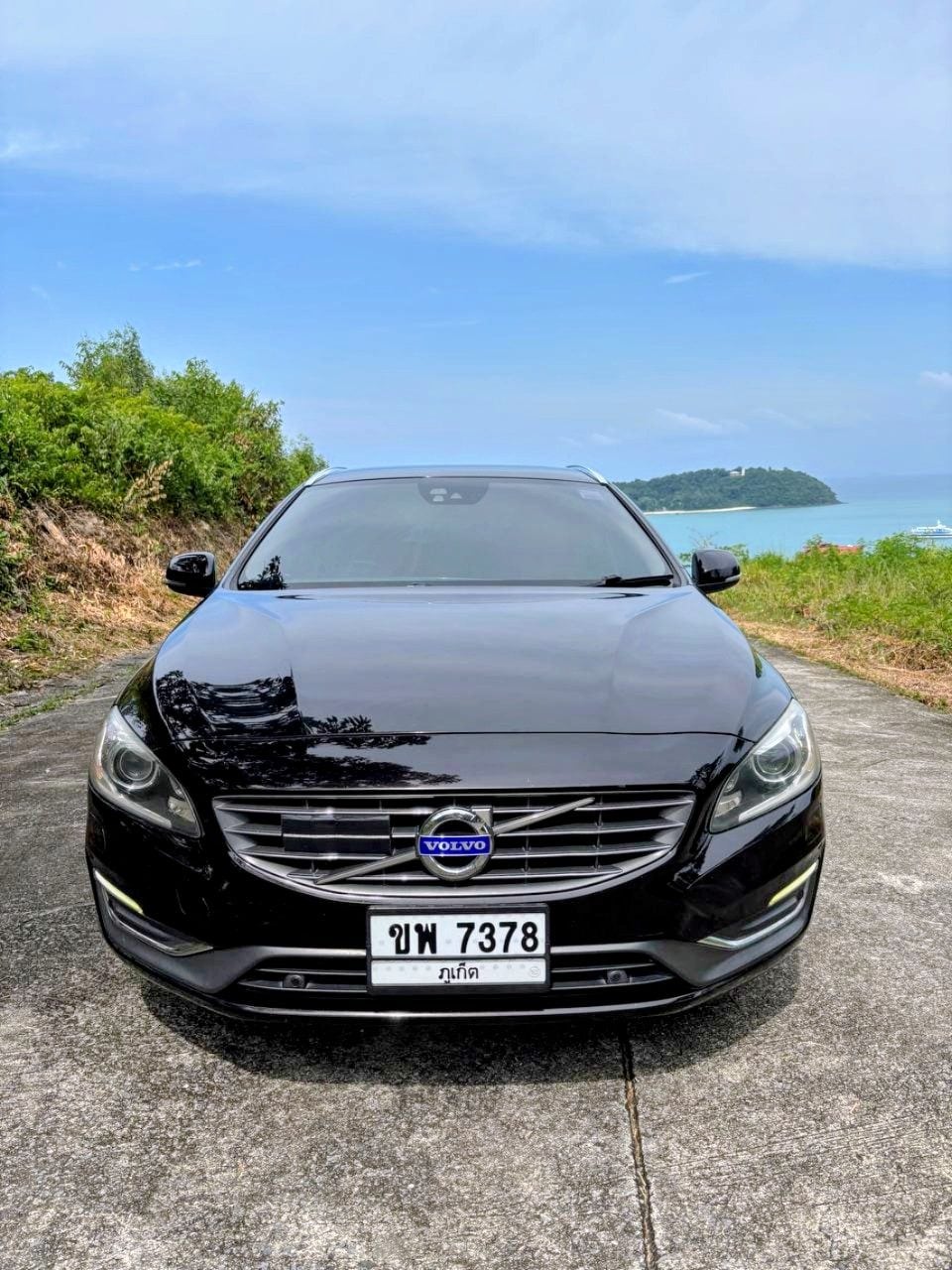Volvo V60 T4F rental in Phuket