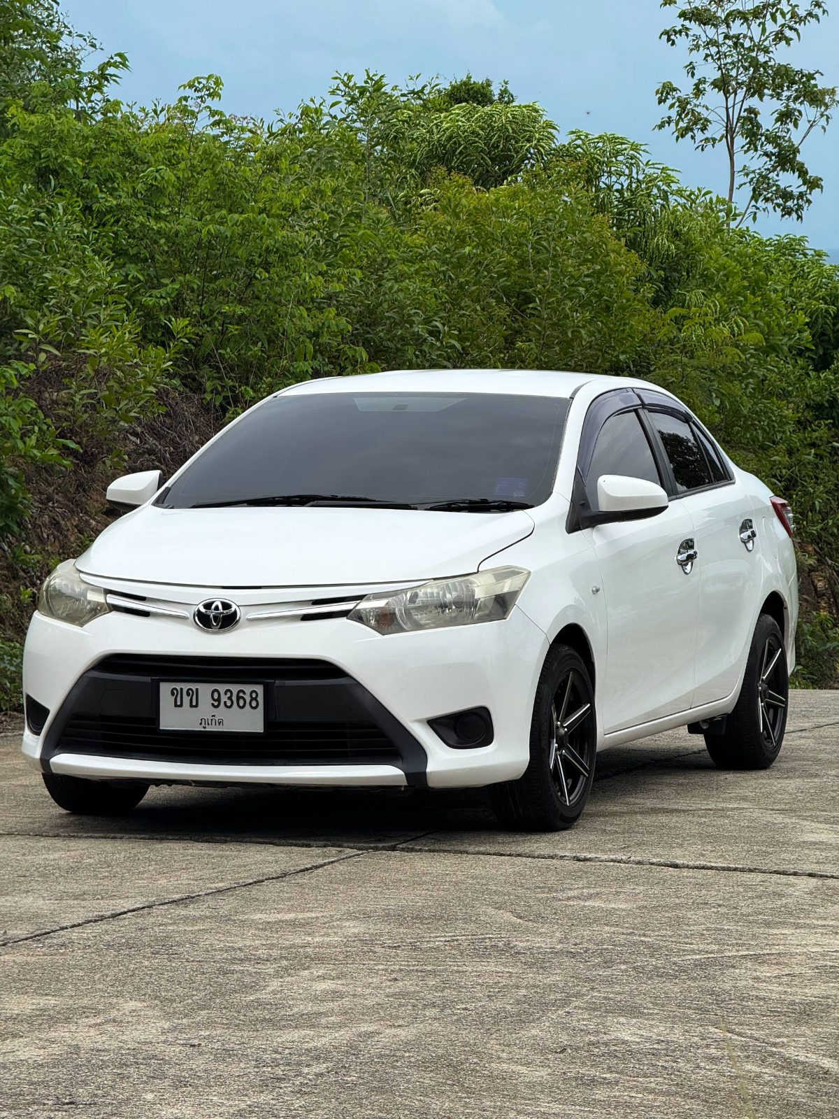 Toyota Vios — photo 3